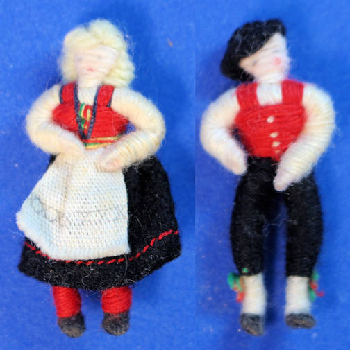 (image for) Ethnic dolls for a doll - knitted