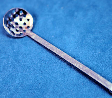 (image for) Long handled strainer