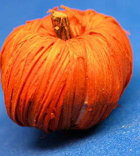 (image for) Paper pumpkins