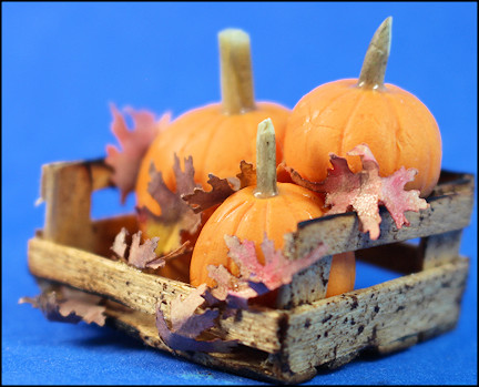 (image for) Crate of pumpkins