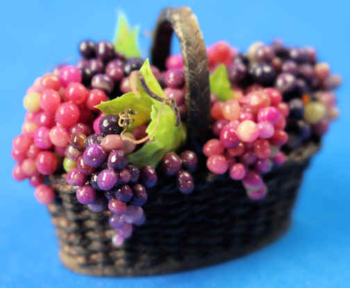 (image for) Basket of grapes #2