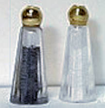 (image for) Salt and pepper shakers