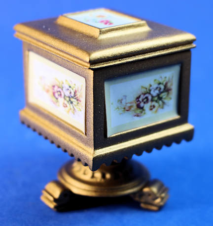 (image for) Teapoy - gold finish