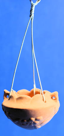 Hanging terra cotta pot (image for) Hanging terra cotta pot