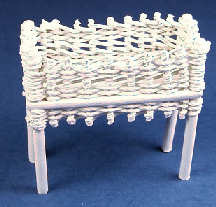 (image for) Planter - white wicker