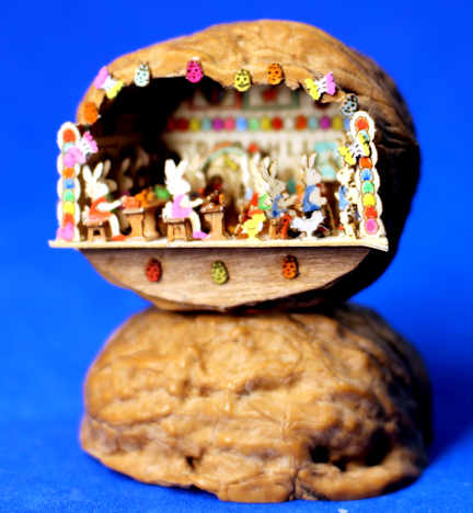 (image for) Bunny school in a walnut - lights up!