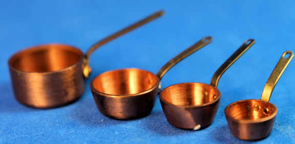 (image for) Pot set - copper - small (1/2 scale?)