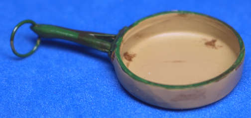 (image for) Grungy saucepan - brown
