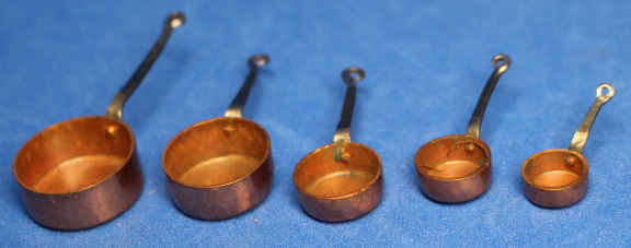 (image for) Copper pans - set of 5 - grungy