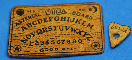 (image for) Ouija board