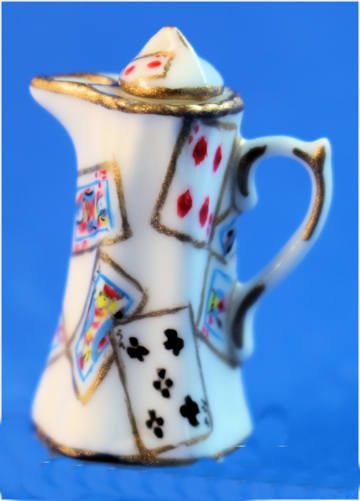 (image for) Chocolate pot - playing cards