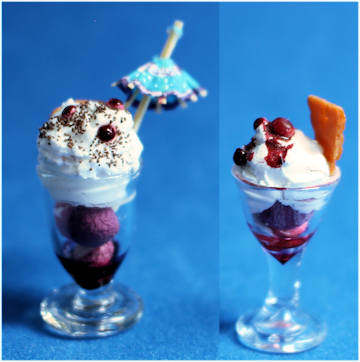 (image for) Ice cream sundaes - set of 2