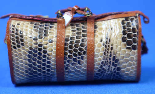 (image for) Designer carry bag - leather
