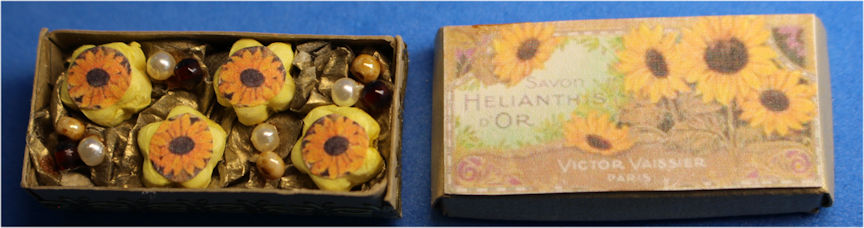 (image for) Box of soaps - Helianthus (daisy) by Jill Miles