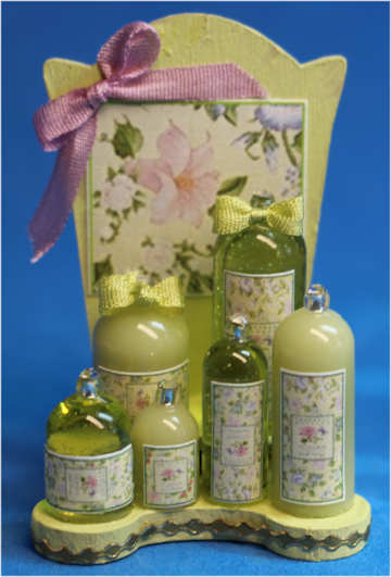 (image for) Bath & beauty shop display - green