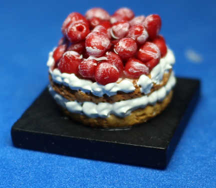 (image for) Strawberry short cake on wood board