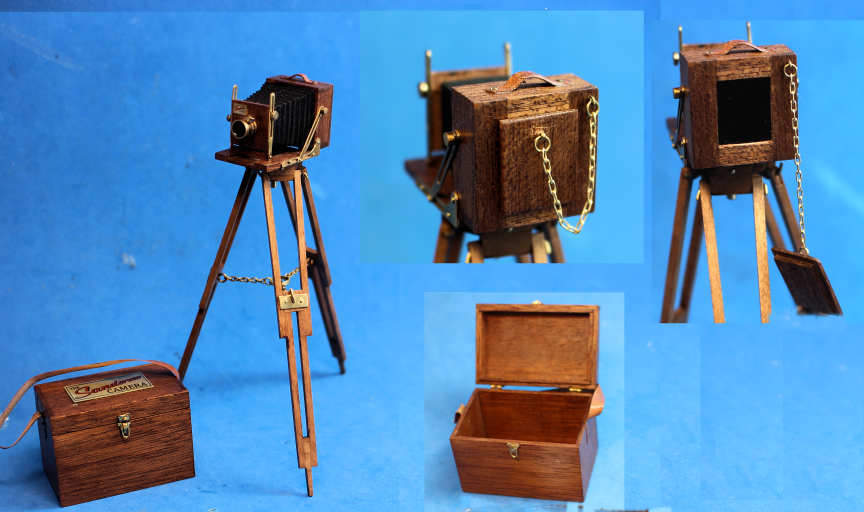 Camera on tripod with case (image for) Camera on tripod with case