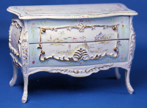 (image for) Bombe chest - Chinoiserie design - white background