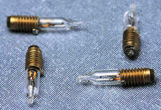 Flame bulb package- screw base (image for) Flame bulb package- screw base