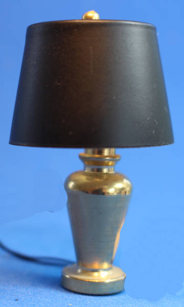 (image for) Urn table lamp - black shade