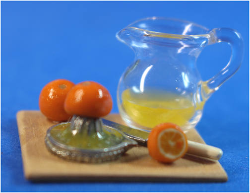 (image for) Preparing orange juice