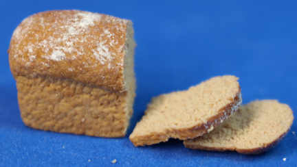 (image for) Whole wheat bread loaf with slicese