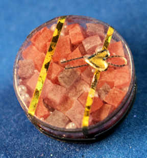 Candy in a gift package (image for) Candy in a gift package